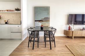 Circle on Cavill - Coastal Letting