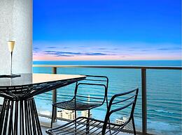 Circle on Cavill - Coastal Letting