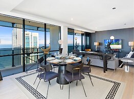 Circle on Cavill - Coastal Letting