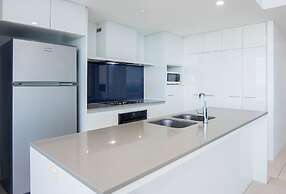 Circle on Cavill - Coastal Letting