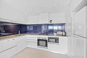 Circle on Cavill - Coastal Letting