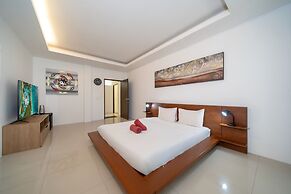 Grand Tropical Pool Villa Oxavia NaiHarn