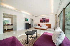 Grand Tropical Pool Villa Oxavia NaiHarn