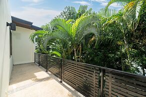 Grand Tropical Pool Villa Oxavia NaiHarn
