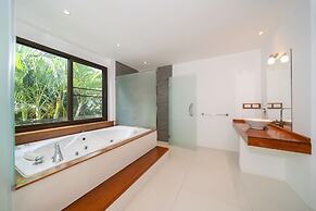 Grand Tropical Pool Villa Oxavia NaiHarn