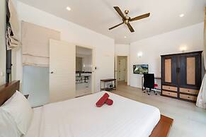 Grand Tropical Pool Villa Oxavia NaiHarn
