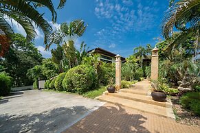 Grand Tropical Pool Villa Oxavia NaiHarn