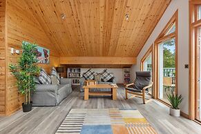 Everwyn Lodge - Luxury Lodge With Hot Tub