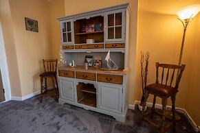 6 Guests-free Public Parking-5 Min to Beach