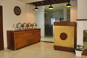 Green Hotel - Behind Parmarth Niketan