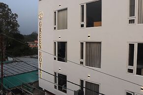 Green Hotel - Behind Parmarth Niketan