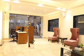 Green Hotel - Behind Parmarth Niketan