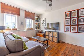 Trendy 2 Bedroom Apartment in the Heart of Brixton