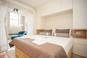 Liiiving - Cedofeita Charming Apartment