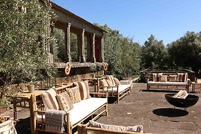 TERRA ROSA COUNTRY HOUSE & VINEYARDS