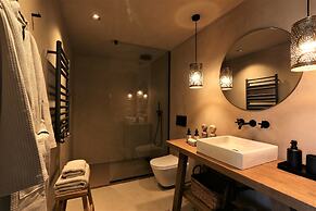 TERRA ROSA COUNTRY HOUSE & VINEYARDS