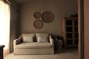 TERRA ROSA COUNTRY HOUSE & VINEYARDS