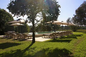 TERRA ROSA COUNTRY HOUSE & VINEYARDS