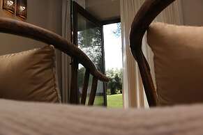 TERRA ROSA COUNTRY HOUSE & VINEYARDS