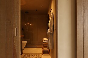 TERRA ROSA COUNTRY HOUSE & VINEYARDS