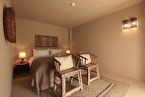 TERRA ROSA COUNTRY HOUSE & VINEYARDS