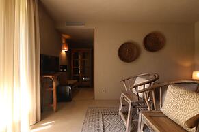TERRA ROSA COUNTRY HOUSE & VINEYARDS