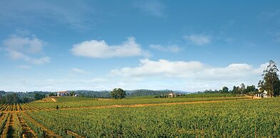 TERRA ROSA COUNTRY HOUSE & VINEYARDS