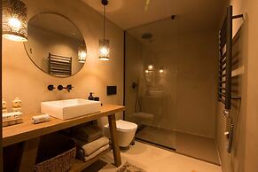 TERRA ROSA COUNTRY HOUSE & VINEYARDS