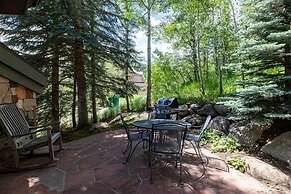 Pinehurst Townhomes #4 1 Bedroom Townhouse by RedAwning