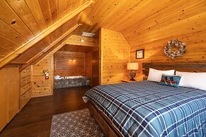Village Bear 3 Bedroom Cabin by Redawning