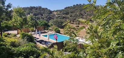 Casas de Campo do Castro da Cola