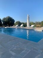 Impeccable 3-bed Villa in Contrada Sessana Grande