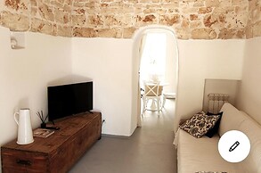 Impeccable 3-bed Villa in Contrada Sessana Grande