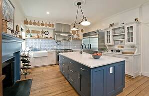 Red Hill Bed and Breakfast