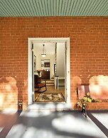 Red Hill Bed and Breakfast