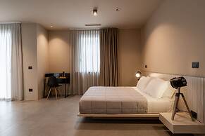 aMare Hotel Suite & Apartments