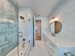 Surfview Paradise Manor