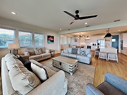 Surfview Paradise Manor