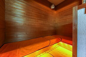 SETOUCHI KEIRIN HOTEL 10 by Onko Chishin