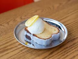 SETOUCHI KEIRIN HOTEL 10 by Onko Chishin