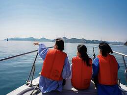 SETOUCHI KEIRIN HOTEL 10 by Onko Chishin