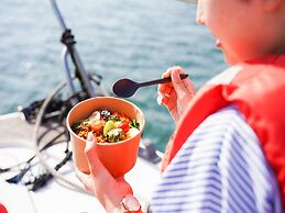 SETOUCHI KEIRIN HOTEL 10 by Onko Chishin