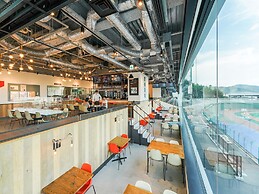 SETOUCHI KEIRIN HOTEL 10 by Onko Chishin