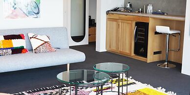 SETOUCHI KEIRIN HOTEL 10 by Onko Chishin