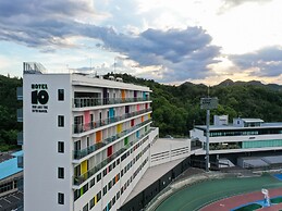 SETOUCHI KEIRIN HOTEL 10 by Onko Chishin