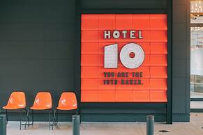 SETOUCHI KEIRIN HOTEL 10 by Onko Chishin