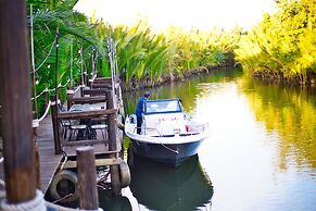 RiverTree Villa & Resort