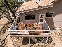 Three Wild Turkeys - Amazing Outdoor Spaces!  2 Decks! by Yosemite Reg