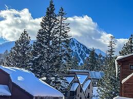 Lakeview Townhomes #5 3 Bedroom Townhouse by RedAwning