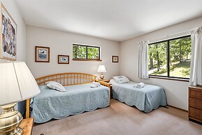 The Big Easy - Lakefront Only 1 mile to Popular Marina Beach! by Yosem